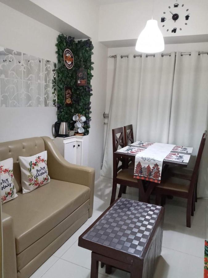 Sky Breeze Haven Apartamento Tagaytay City Exterior foto