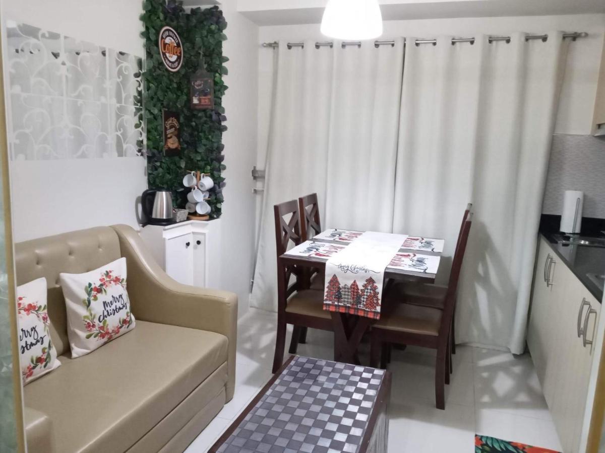 Sky Breeze Haven Apartamento Tagaytay City Exterior foto