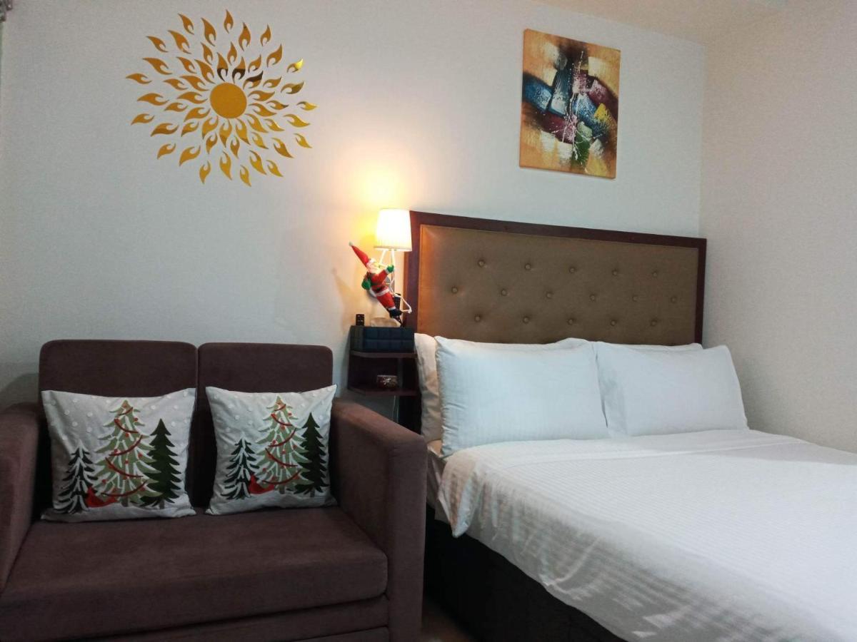 Sky Breeze Haven Apartamento Tagaytay City Exterior foto